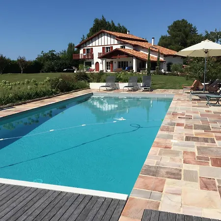 Grande Maison Piscine 6 *